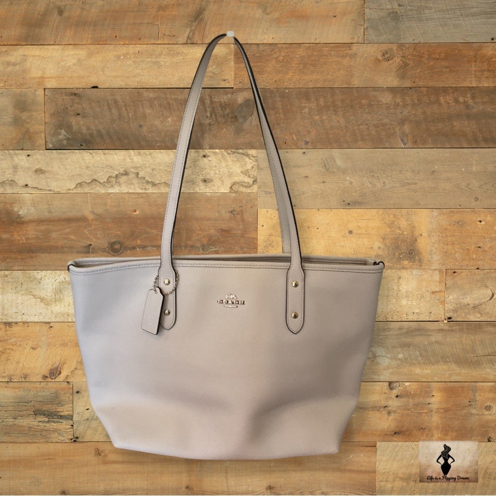 Coach White Tote #2115